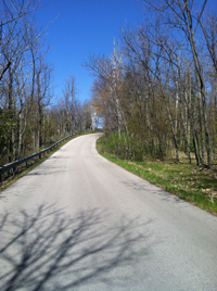 The climb up Sven's Bluff at miles 4-5 is the longest, most intimidating hill on the Door County Half Marathon course. 